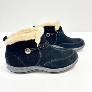Easy Spirit Women’s Esserra Black Suede Faux Fur Ankle Booties Size 8.5 New